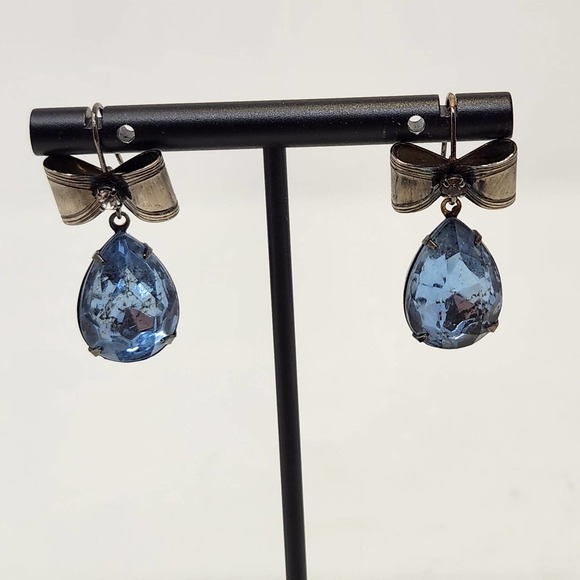 Blue Faceted Teardrop Silver Tone Brow Drop Dangle Hook Earrings Pierced Jewelry - Picture 1 of 6